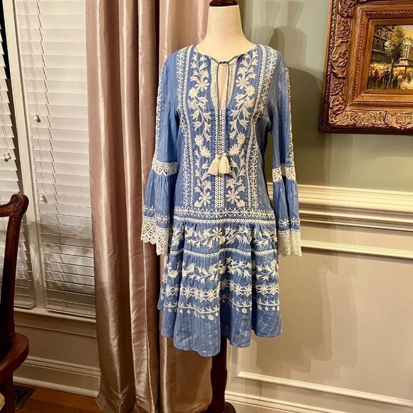 $498 EUC Tory Burch Gabriella Blue White Embroidered Dress Size 2 Perfect - Picture 5 of 10